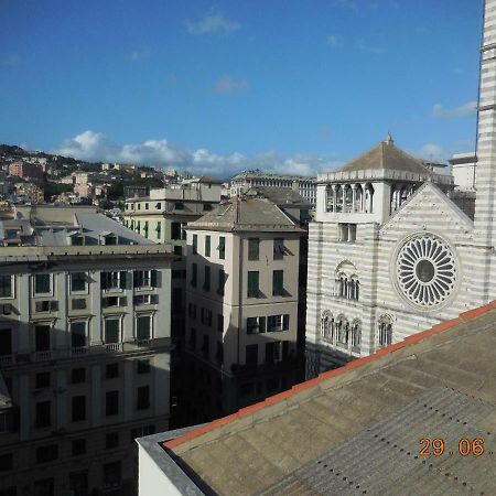 Loft Fronte Cattedrale Génova Exterior foto